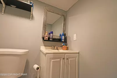  111 Oakley Road, Upper Darby, PA 19082 - Photo 15