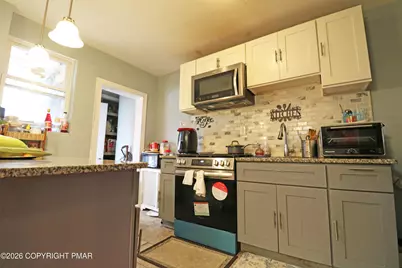  111 Oakley Road, Upper Darby, PA 19082 - Photo 45