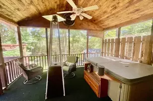 1008 Long Lake Rd, Tamiment, PA 18371 - Photo 29