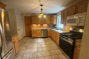 255 E Broad St, East Stroudsburg, PA 18301 - Photo 15