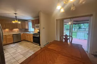 255 E Broad St, East Stroudsburg, PA 18301 - Photo 19