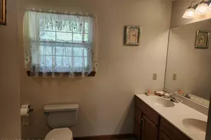 296 Harvest Hill Dr, Effort, PA 18330 - Photo 19