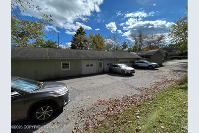  511 Independence Road, East Stroudsburg, PA 18301 - Photo 3