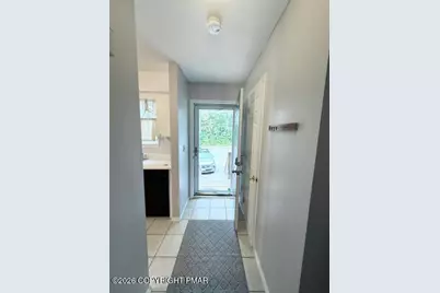  110 Parish Park #15, East Stroudsburg, PA 18301 - Photo 5