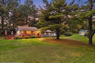1023 Twin Lake Rd, Stroudsburg, PA 18360 - Photo 5