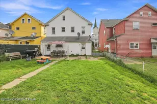 334 Washington St, Freeland, PA 18224 - Photo 25