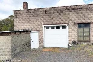 428 E Ridge St, Lansford, PA 18232 - Photo 1