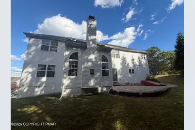  207 Center Valley Court, East Stroudsburg, PA 18302 - Photo 7