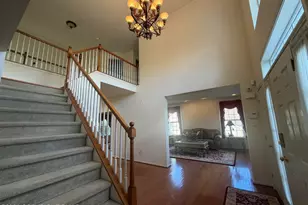 207 Center Valley Ct, East Stroudsburg, PA 18302 - Photo 9