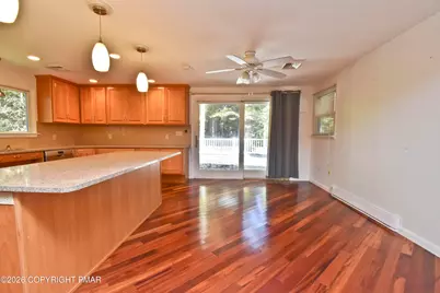  2121 White Oaks Terrace, Stroudsburg, PA 18360 - Photo 11