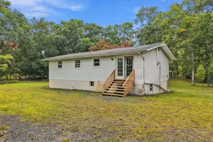 84 Lower Lakeview Dr, East Stroudsburg, PA 18302 - Photo 33
