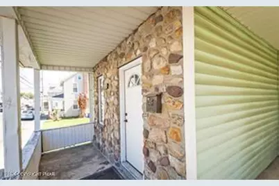  710 William Street, Pen Argyl, PA 18072 - Photo 3