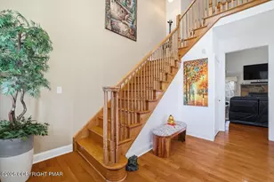 389 Joanne Ct, Bartonsville, PA 18321 - Photo 9