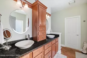 389 Joanne Ct, Bartonsville, PA 18321 - Photo 23
