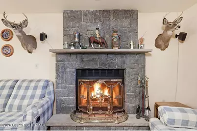  425 Underhill Drive, Tamiment, PA 18371 - Photo 7