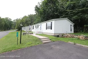 1215 Blue Mountain Cir, Saylorsburg, PA 18353 - Photo 3