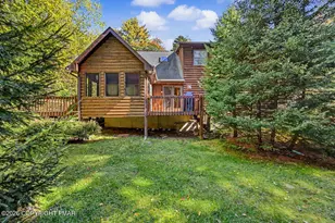 2354 Forest Dr, Pocono Lake, PA 18347 - Photo 27