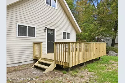  1126 Woodland Drive, East Stroudsburg, PA 18301 - Photo 9