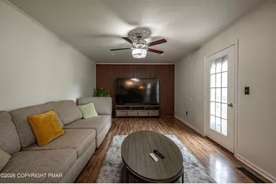  221 Jubilee Drive, Easton, PA 18040 - Photo 5