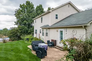 221 Jubilee Dr, Easton, PA 18040 - Photo 51