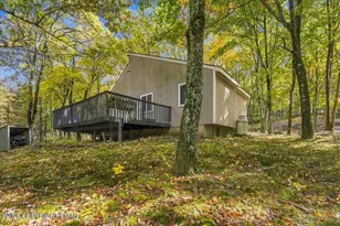 56 Sekani Trl, Albrightsville, PA 18210 - Photo 3