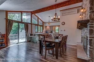 203 Thornberry Ln, Blakeslee, PA 18610 - Photo 9
