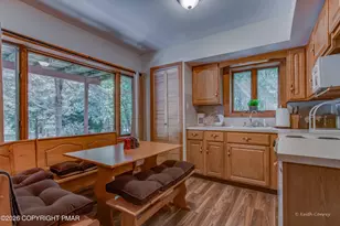 203 Thornberry Ln, Blakeslee, PA 18610 - Photo 3