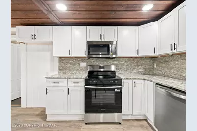  316 Goldfinch Place, Mount Pocono, PA 18344 - Photo 21