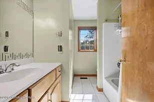 104 Arbor Way, Stroudsburg, PA 18360 - Photo 71