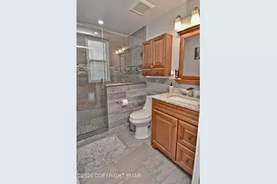  64 Dante Street, Roseto, PA 18013 - Photo 17
