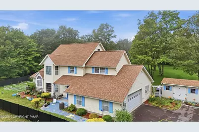  222 Martha Lane, Blakeslee, PA 18610 - Photo 3