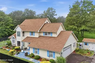 222 Martha Ln, Blakeslee, PA 18610 - Photo 3