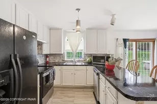 222 Martha Ln, Blakeslee, PA 18610 - Photo 7