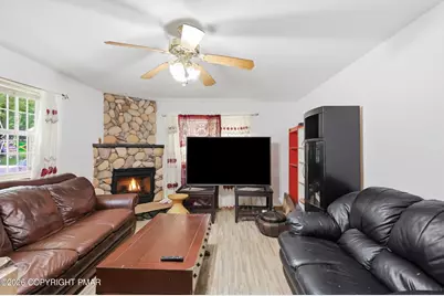  222 Martha Lane, Blakeslee, PA 18610 - Photo 9