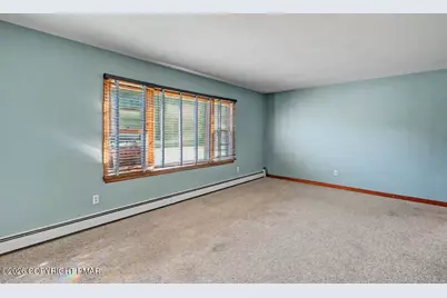  2367 Route 209, Sciota, PA 18354 - Photo 15