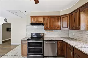 105 Periwinkle Ln, Stroudsburg, PA 18360 - Photo 7