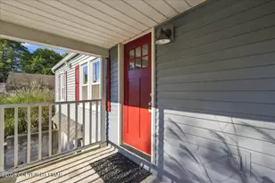 105 Periwinkle Ln, Stroudsburg, PA 18360 - Photo 3