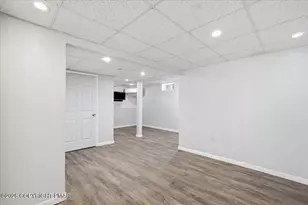 105 Periwinkle Ln, Stroudsburg, PA 18360 - Photo 29