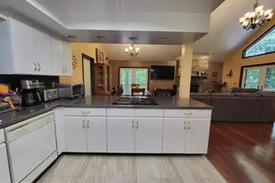 3233 Windermere Dr, Bushkill, PA 18324 - Photo 17