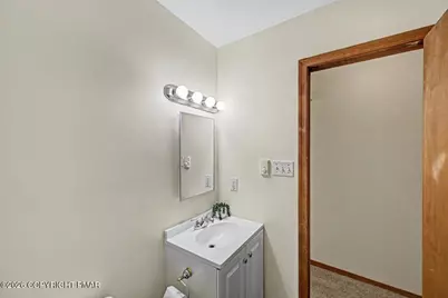  7193 Falstaff Drive, Tobyhanna, PA 18466 - Photo 25