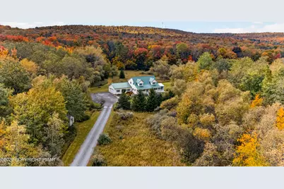  163B Hilltop Road, Newfoundland, PA 18445 - Photo 3