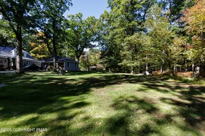  163 Goose Pond Road, Greentown, PA 18357 - Photo 19