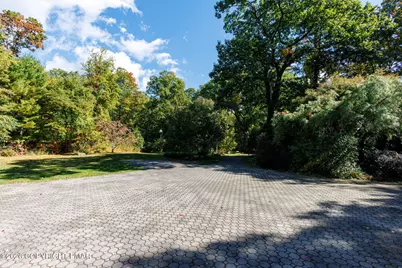  163 Goose Pond Road, Greentown, PA 18357 - Photo 13
