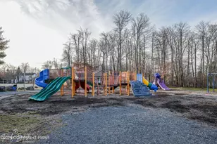 2946 Vera Ct, Tobyhanna, PA 18466 - Photo 109