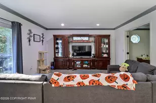 1526 Slope Rd, East Stroudsburg, PA 18302 - Photo 13