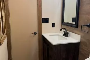 5995 Decker Rd, Bushkill, PA 18324 - Photo 19