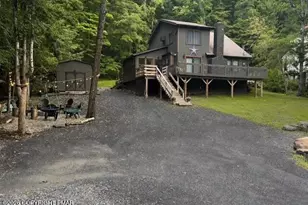 5995 Decker Rd, Bushkill, PA 18324 - Photo 1