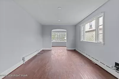  785 W Main Street, Plymouth, PA 18651 - Photo 11