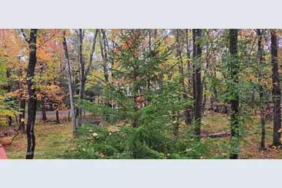  327 Stillwater Drive, Pocono Summit, PA 18346 - Photo 13