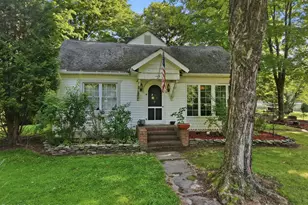 1103 Cherry Lane Rd, East Stroudsburg, PA 18301 - Photo 1
